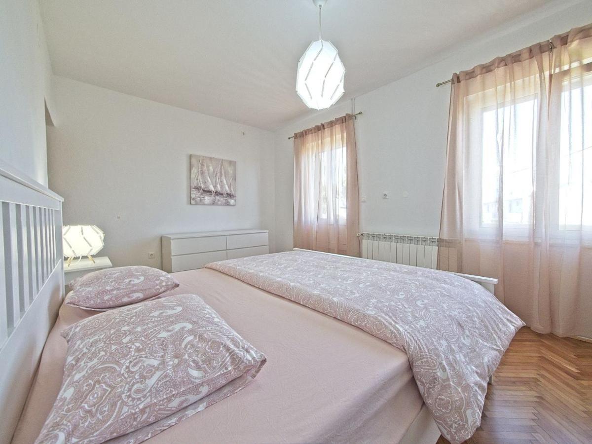 Apartman Nikica ポスティレ エクステリア 写真