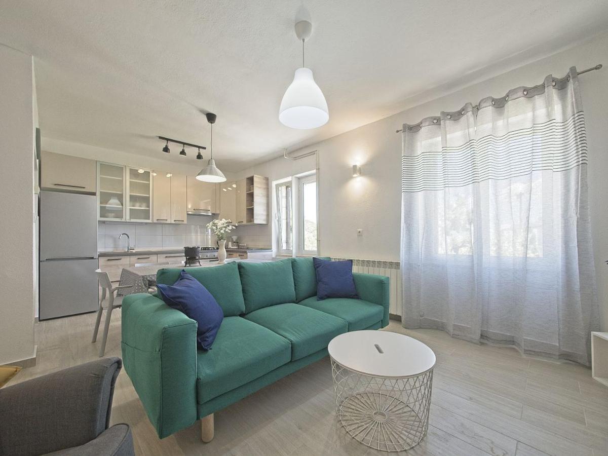 Apartman Nikica ポスティレ エクステリア 写真